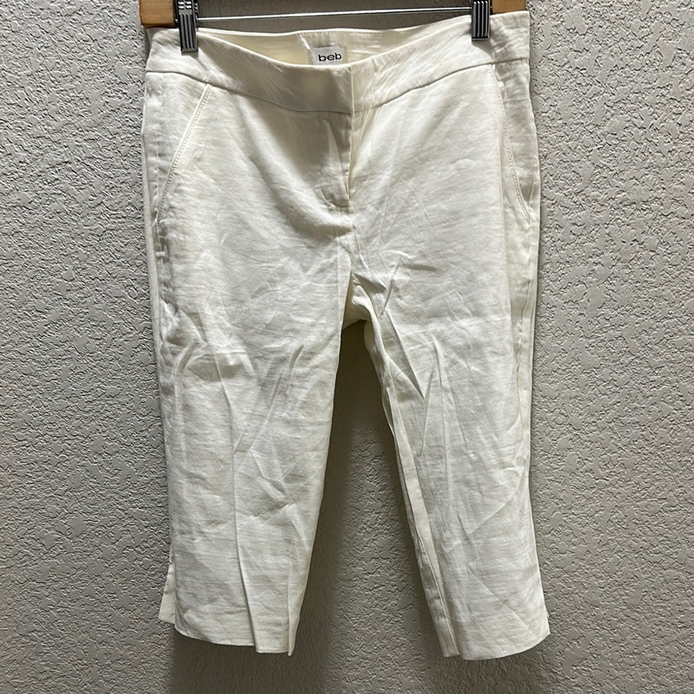 White Cropped Pants